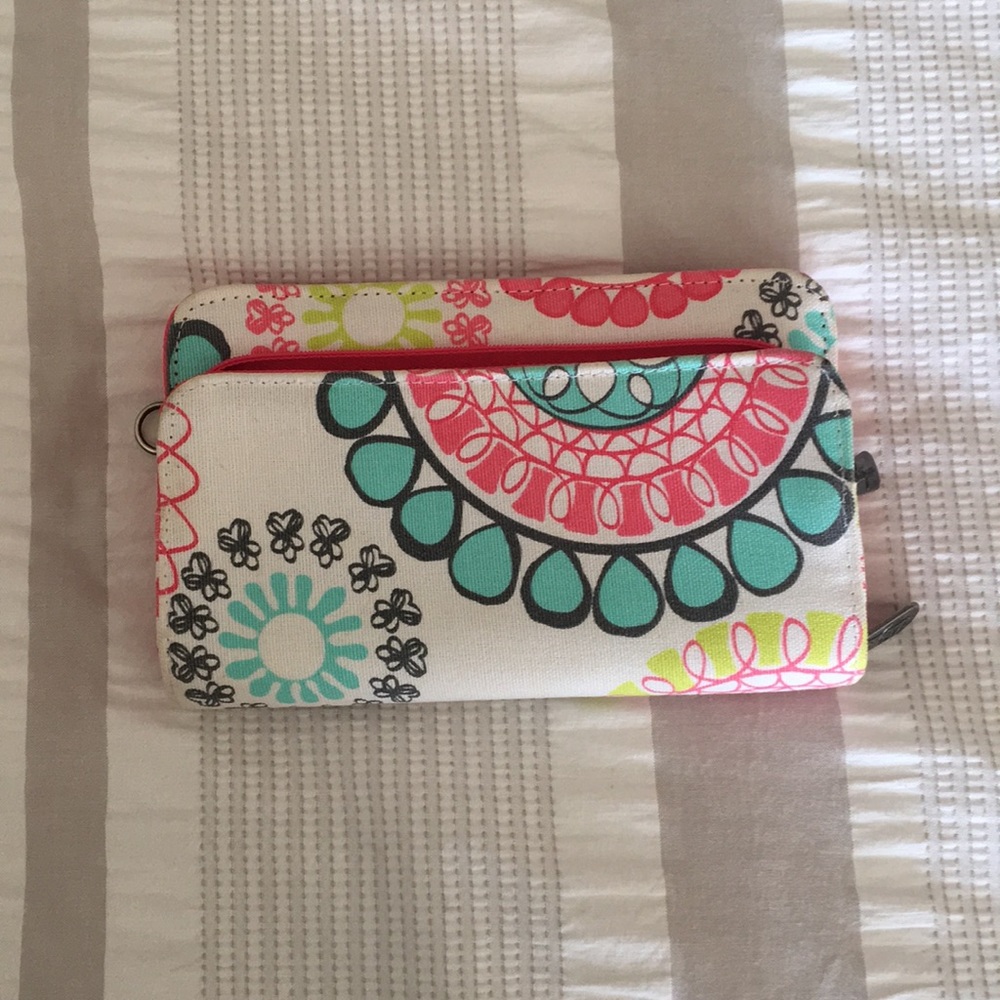 Thirty-one spring wallet
